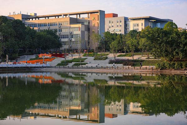 学校图片