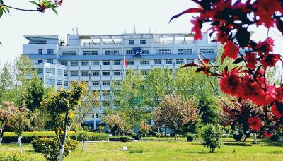 济南大学.jpg