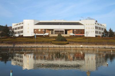 青岛大学图书馆1.jpg