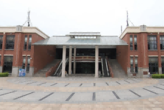 集美大学食堂.png