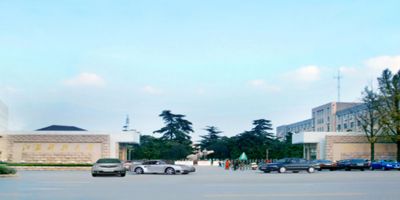 江苏科技大学校门.jpg